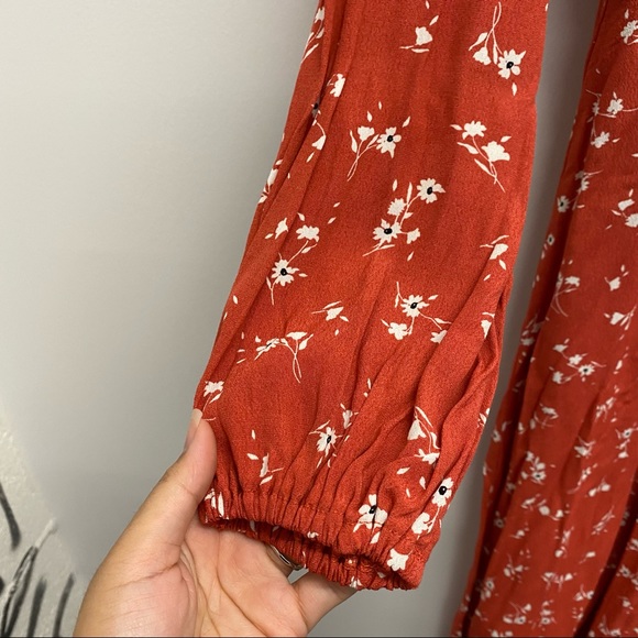 NEW - DYNAMITE LONG SLEEVE MAXI DRESS FLORAL FALL / SIZE SMALL - Picture 6 of 10